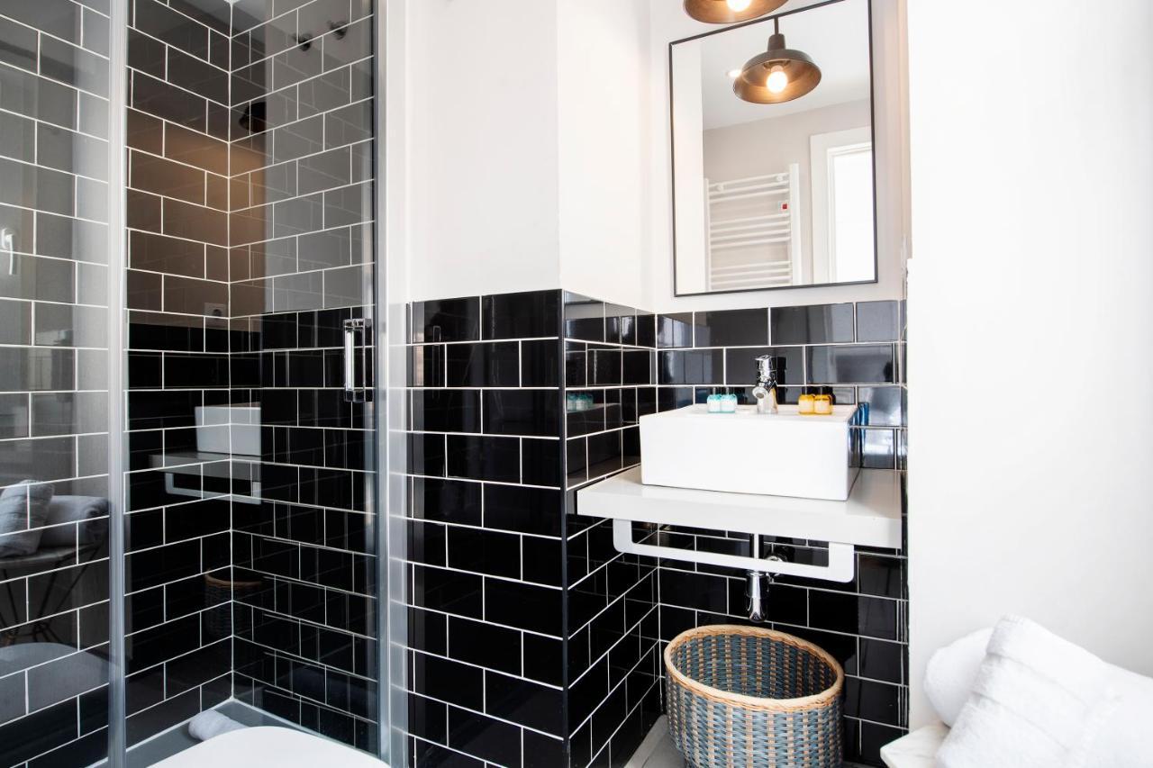 Acogedor Y Centrico Apartamento En Gran Via Madrid Bagian luar foto