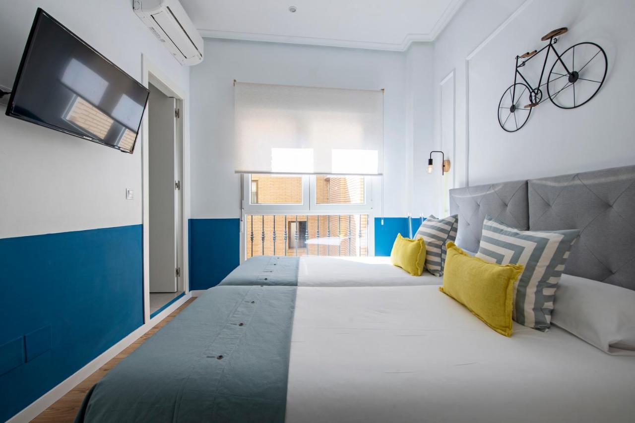 Acogedor Y Centrico Apartamento En Gran Via Madrid Bagian luar foto