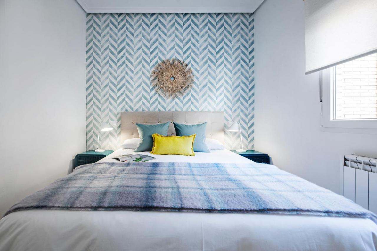 Acogedor Y Centrico Apartamento En Gran Via Madrid Bagian luar foto